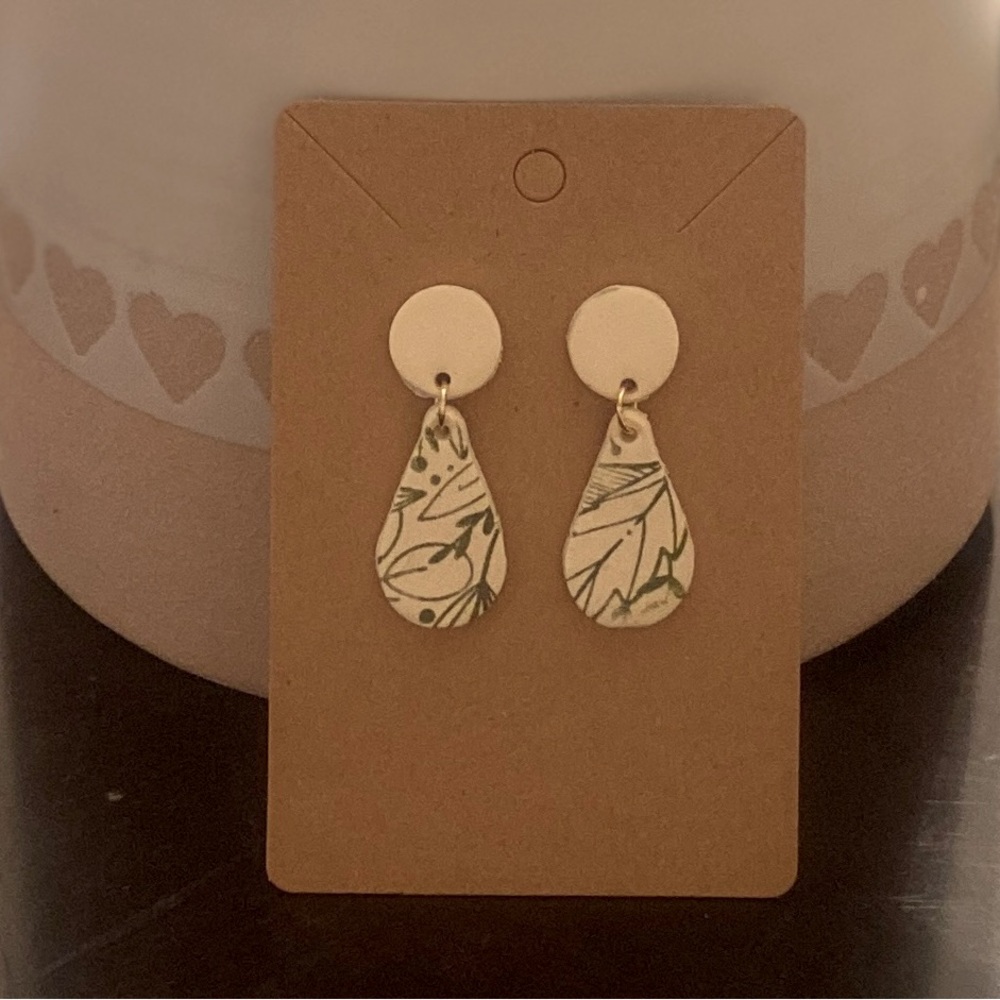 Ivory & Green Teardrop Clay Earrings